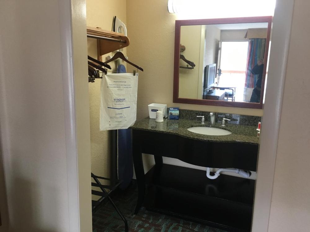 Travelodge by Wyndham Harriman